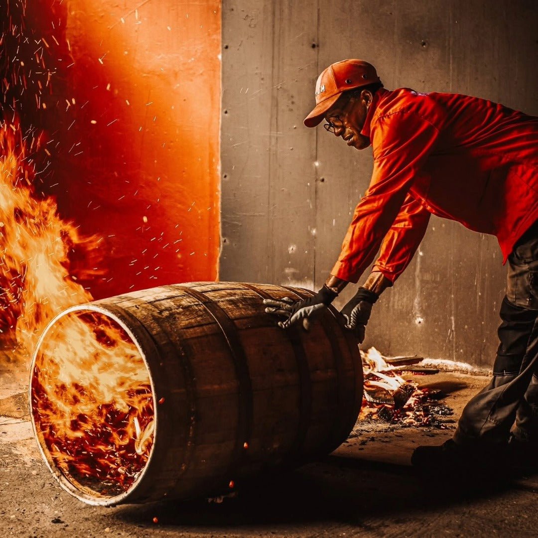 Rhum JM Atelier Fumee Volcanique - Latitude Wine & Liquor Merchant